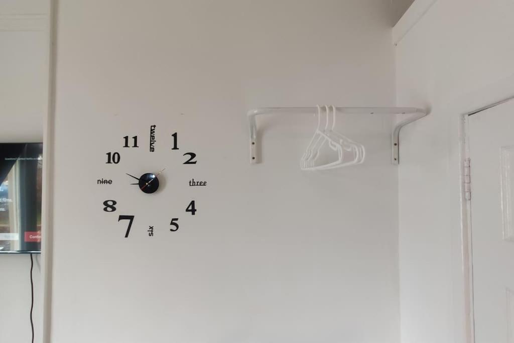 1 Bedroom Studio In A Supurb Area Of Cardiff Exterior photo